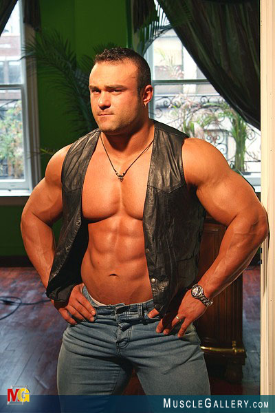 Sexy Guy Having Fun Huge Gay Bodybuilders The Ultimate